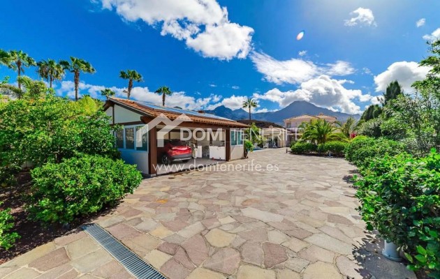 Wiederverkauf - Villa -
Adeje - La Caleta