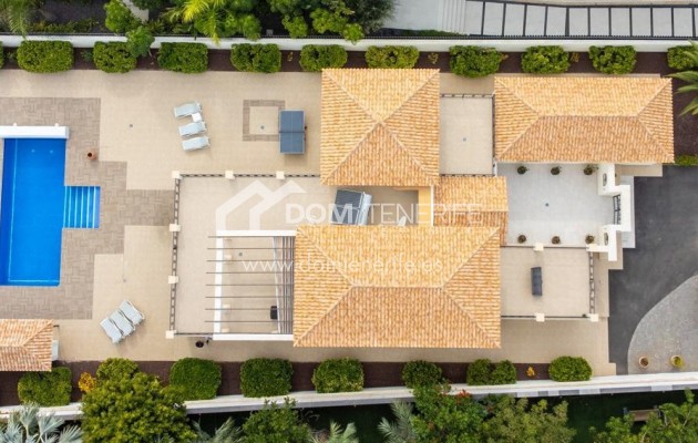 Wiederverkauf - Villa -
Adeje - La Caleta