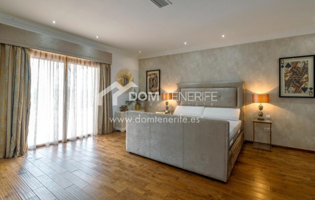 Wiederverkauf - Villa -
Adeje - La Caleta