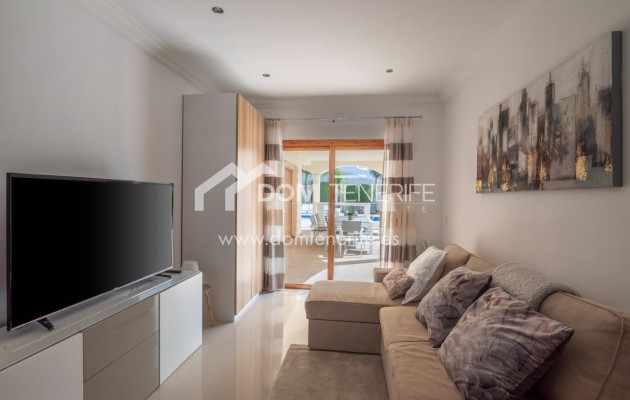 Wiederverkauf - Villa -
Adeje - La Caleta