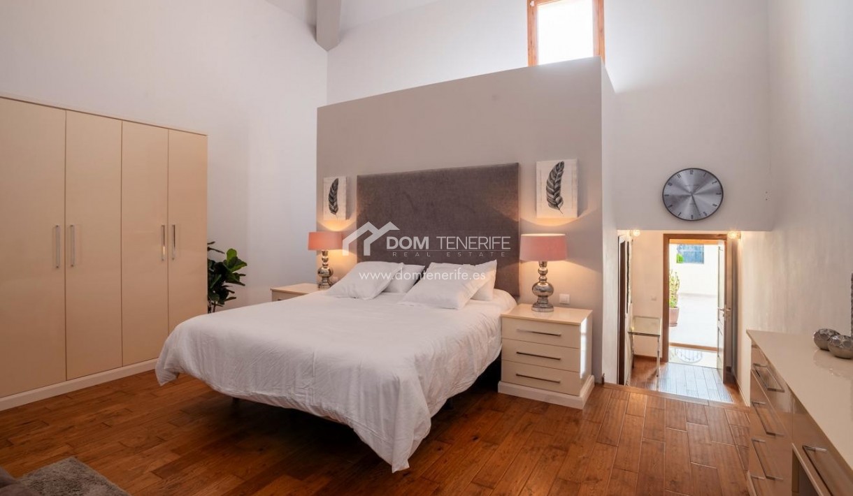 Wiederverkauf - Villa -
Adeje - La Caleta