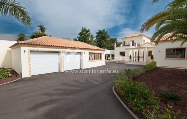 Wiederverkauf - Villa -
Adeje - La Caleta