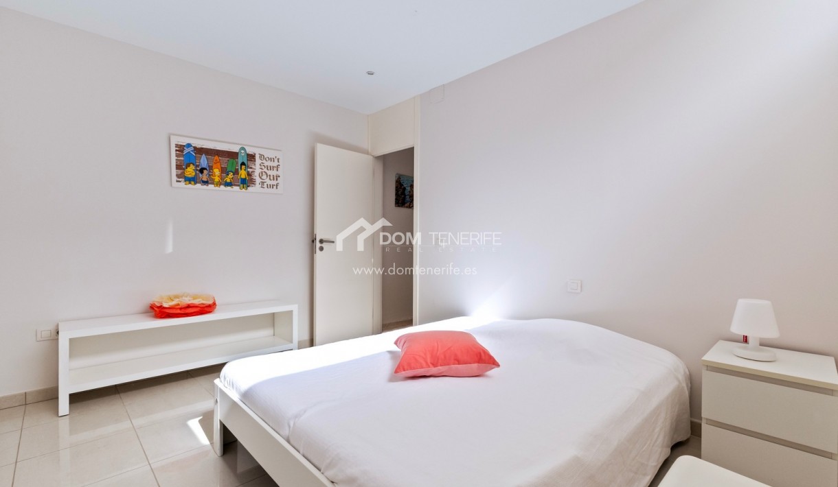 Revente - Villa -
Guía de Isora  - Playa San Juan