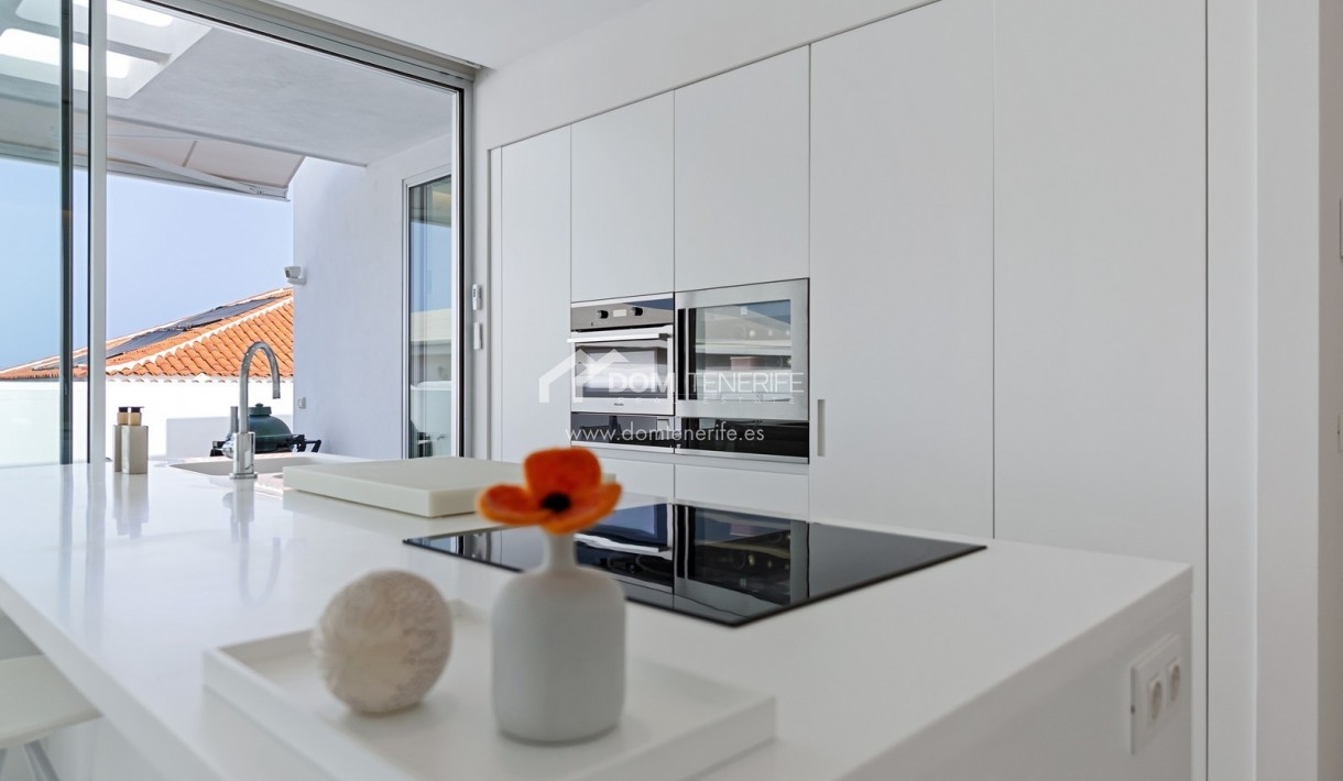 Revente - Villa -
Guía de Isora  - Playa San Juan