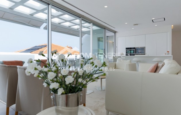 Revente - Villa -
Guía de Isora  - Playa San Juan