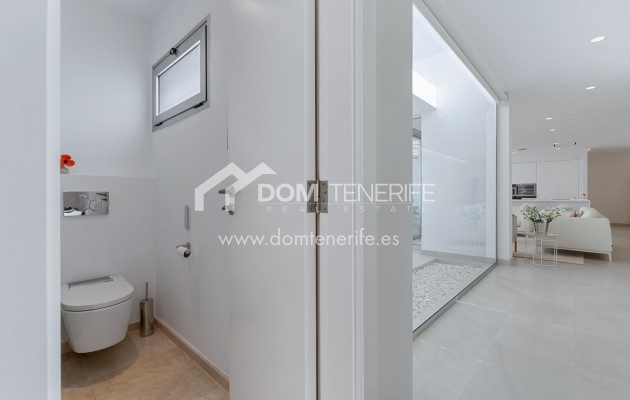 Revente - Villa -
Guía de Isora  - Playa San Juan