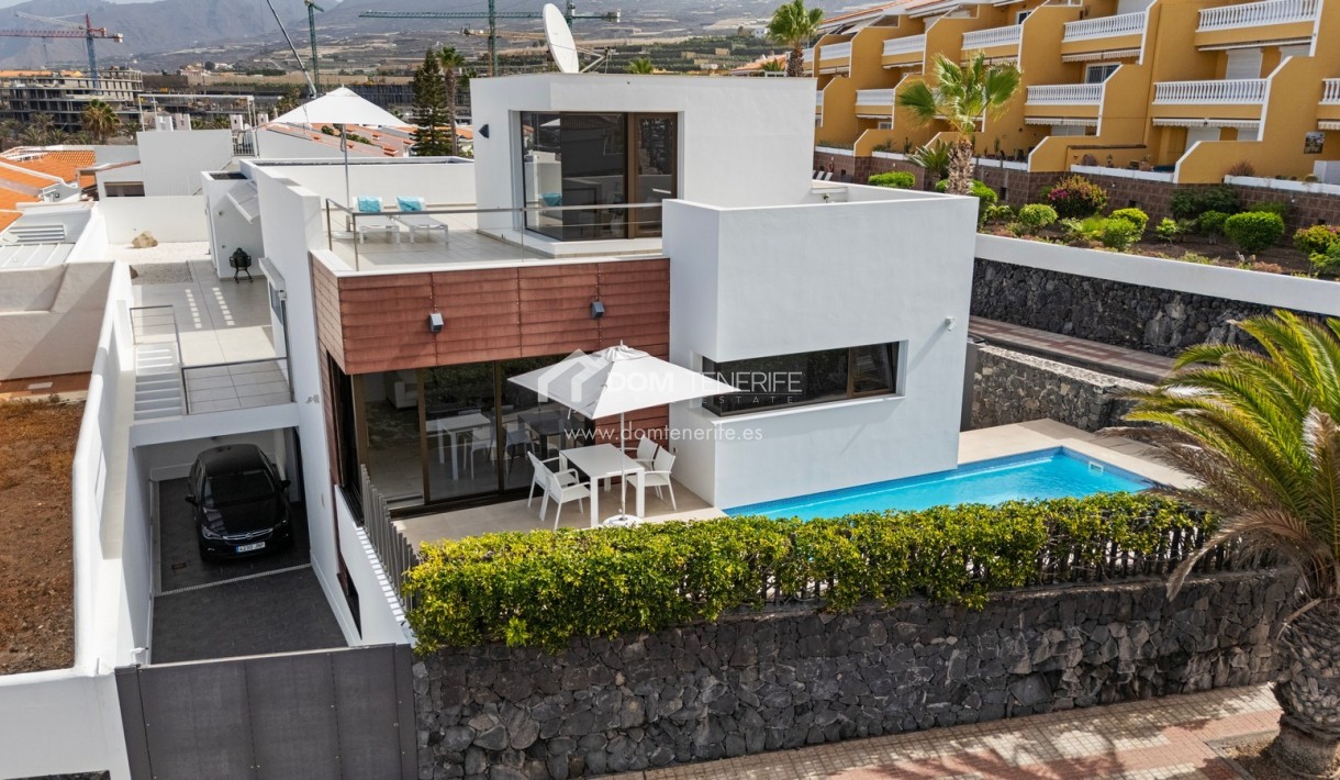 Revente - Villa -
Guía de Isora  - Playa San Juan