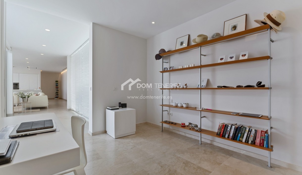 Revente - Villa -
Guía de Isora  - Playa San Juan