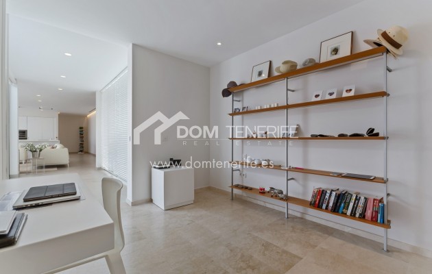 Revente - Villa -
Guía de Isora  - Playa San Juan