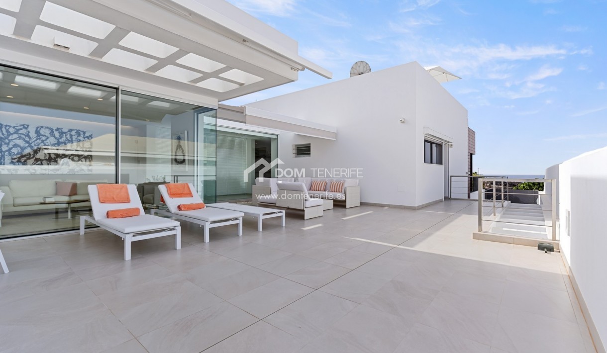 Revente - Villa -
Guía de Isora  - Playa San Juan