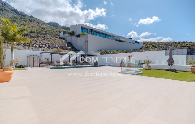 Revente - Villa -
Adeje - Roque del Conde