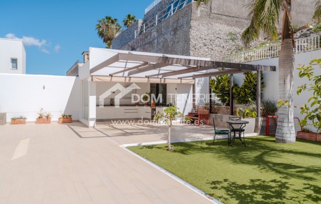 Revente - Villa -
Adeje - Roque del Conde