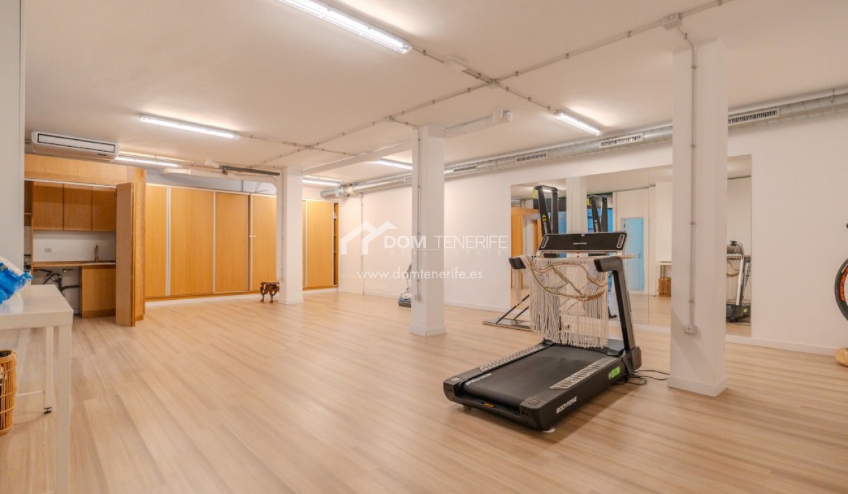 Revente - Villa -
Adeje - Roque del Conde