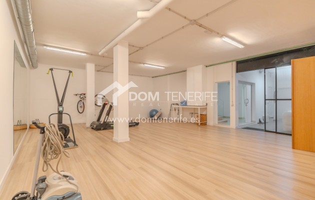 Revente - Villa -
Adeje - Roque del Conde