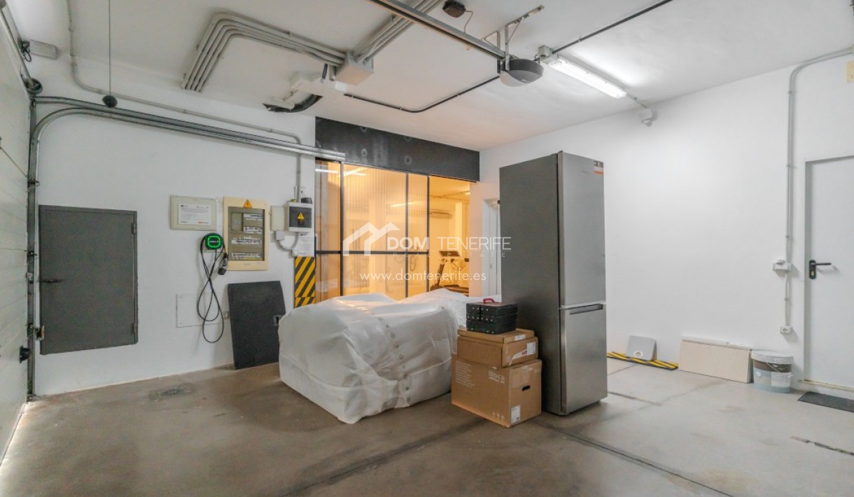 Revente - Villa -
Adeje - Roque del Conde