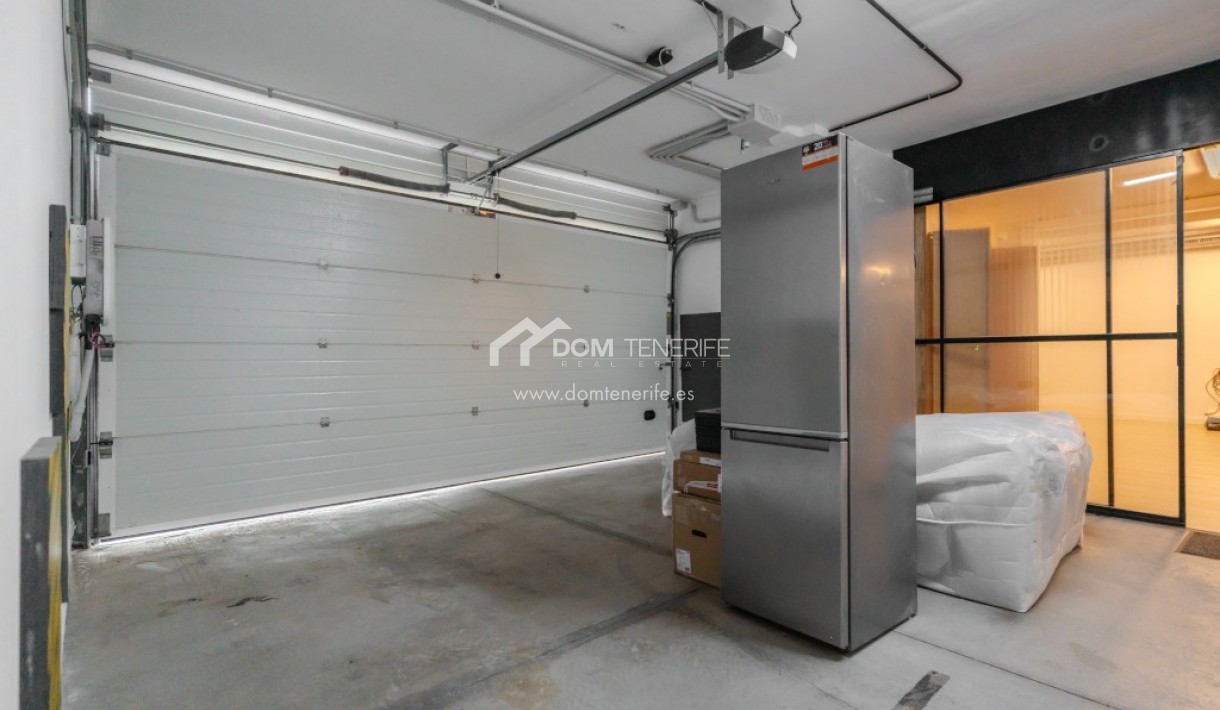 Revente - Villa -
Adeje - Roque del Conde