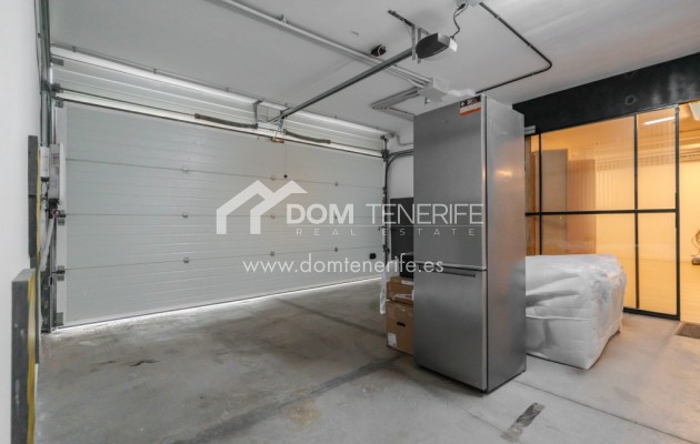 Revente - Villa -
Adeje - Roque del Conde