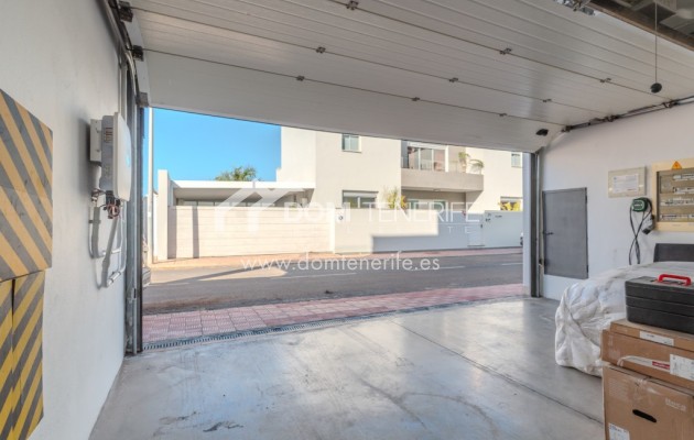 Revente - Villa -
Adeje - Roque del Conde