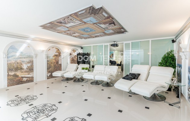 Sale - Villa -
Adeje - La Caleta