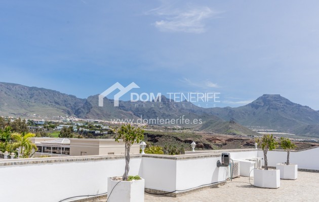 Sale - Villa -
Adeje - La Caleta