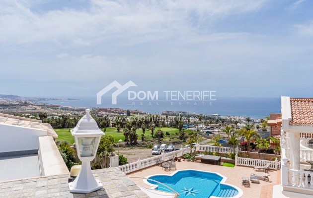 Sale - Villa -
Adeje - La Caleta