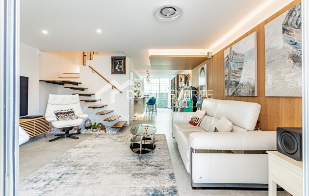 Revente - Maison de ville -
Arona - Los Cristianos