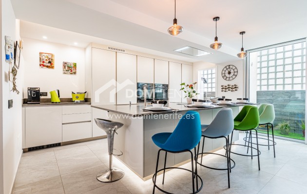 Revente - Maison de ville -
Arona - Los Cristianos