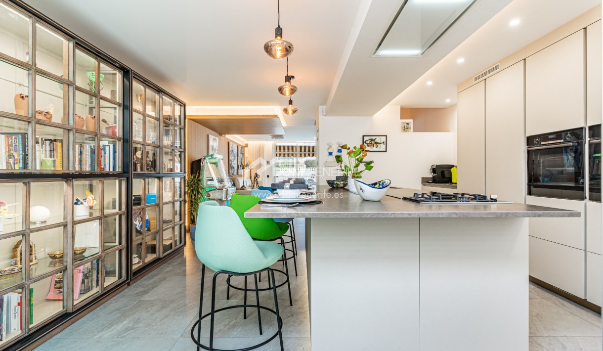 Revente - Maison de ville -
Arona - Los Cristianos