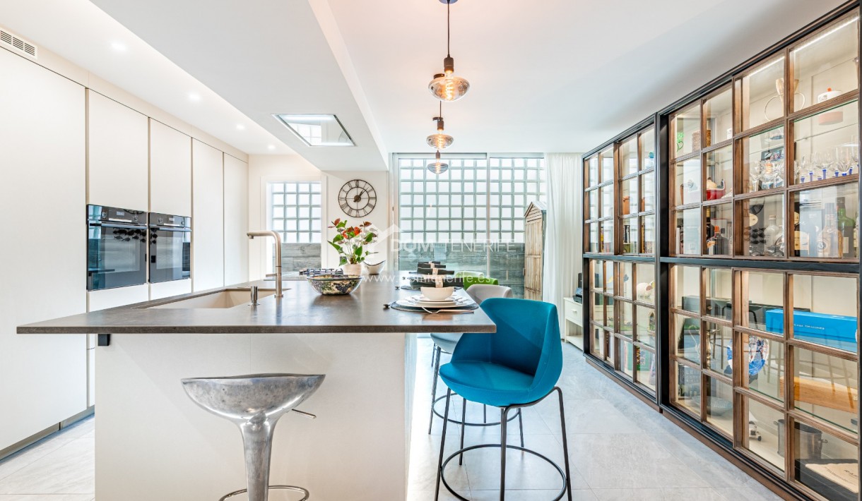 Revente - Maison de ville -
Arona - Los Cristianos