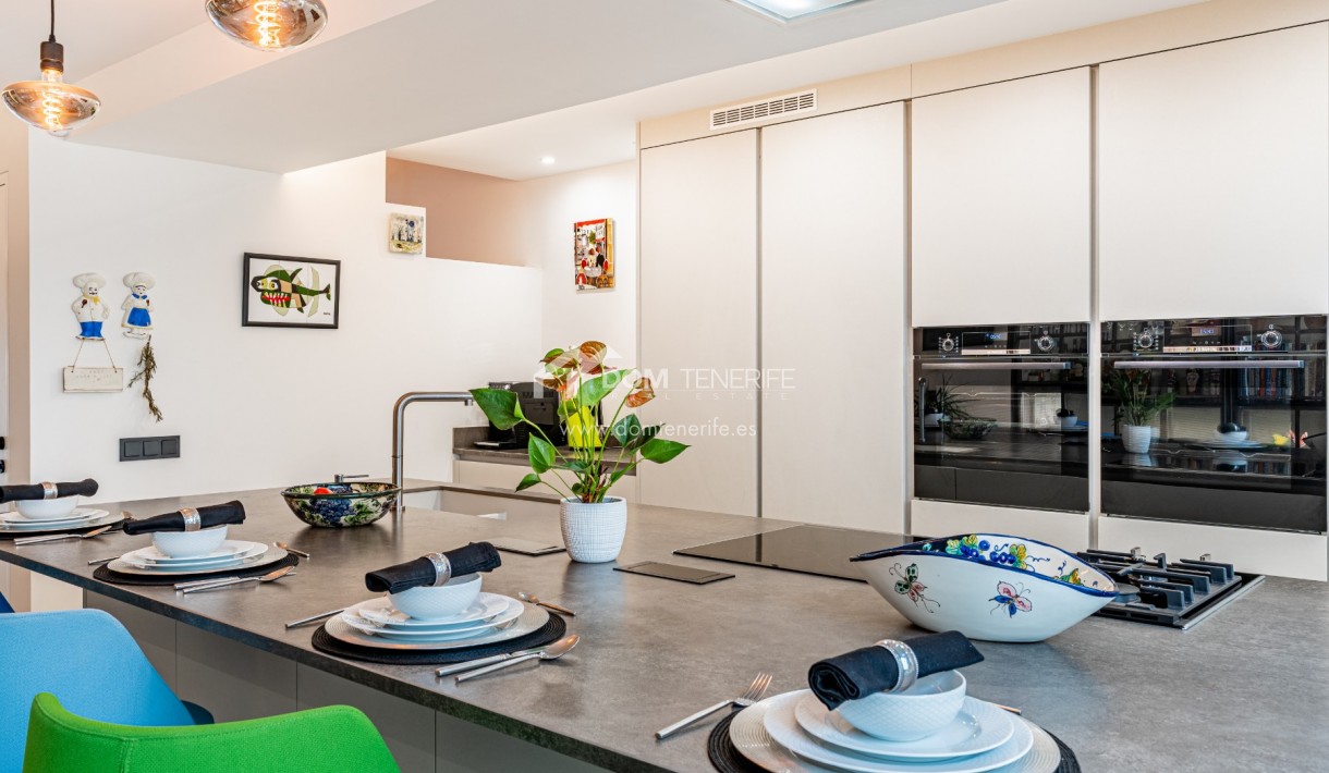 Revente - Maison de ville -
Arona - Los Cristianos