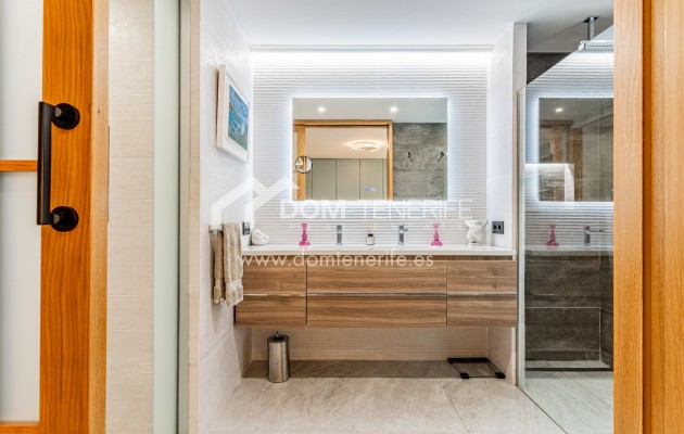 Revente - Maison de ville -
Arona - Los Cristianos