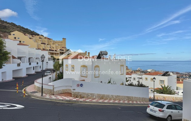 Alquiler a largo plazo - Apartamento -
Adeje - Torviscas Alto