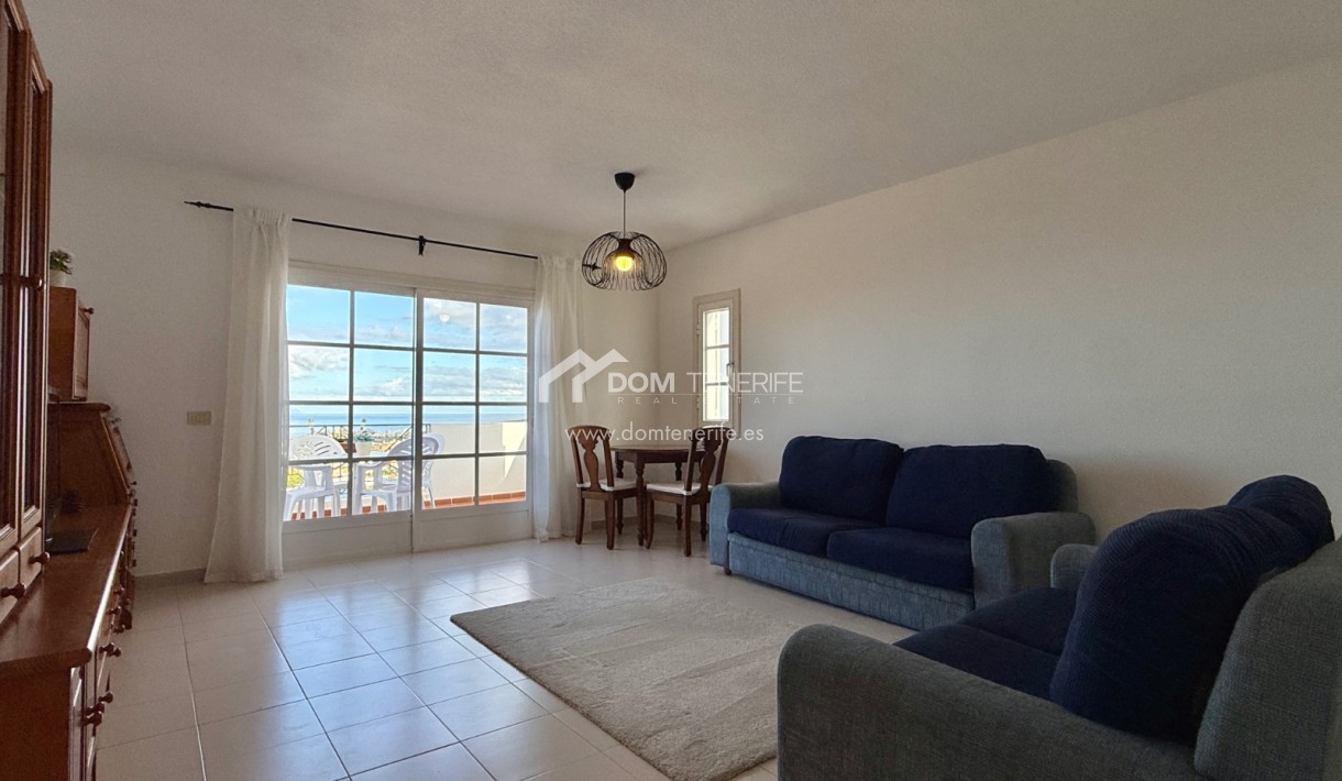 Alquiler a largo plazo - Apartamento -
Adeje - Torviscas Alto