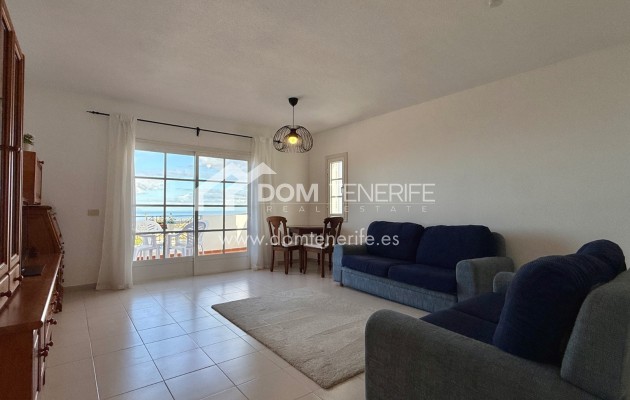 Alquiler a largo plazo - Apartamento -
Adeje - Torviscas Alto