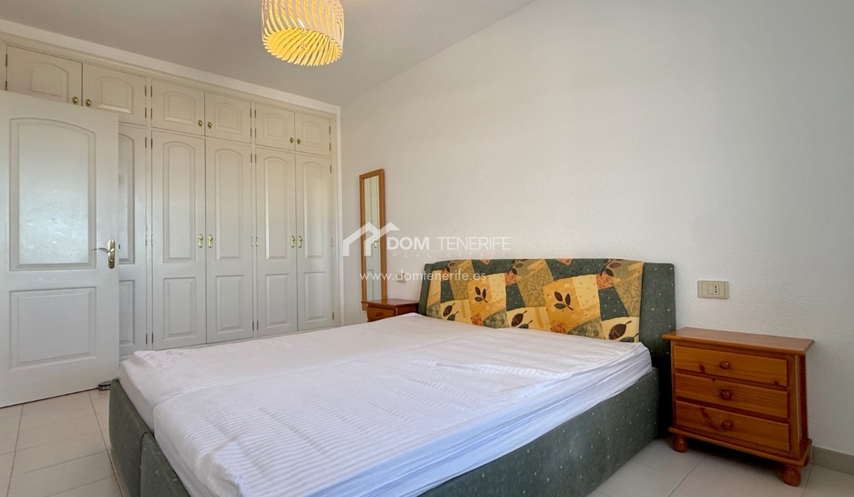 Alquiler a largo plazo - Apartamento -
Adeje - Torviscas Alto