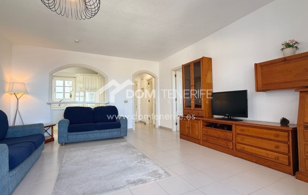 Alquiler a largo plazo - Apartamento -
Adeje - Torviscas Alto