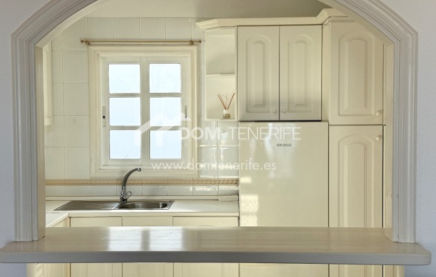 Alquiler a largo plazo - Apartamento -
Adeje - Torviscas Alto
