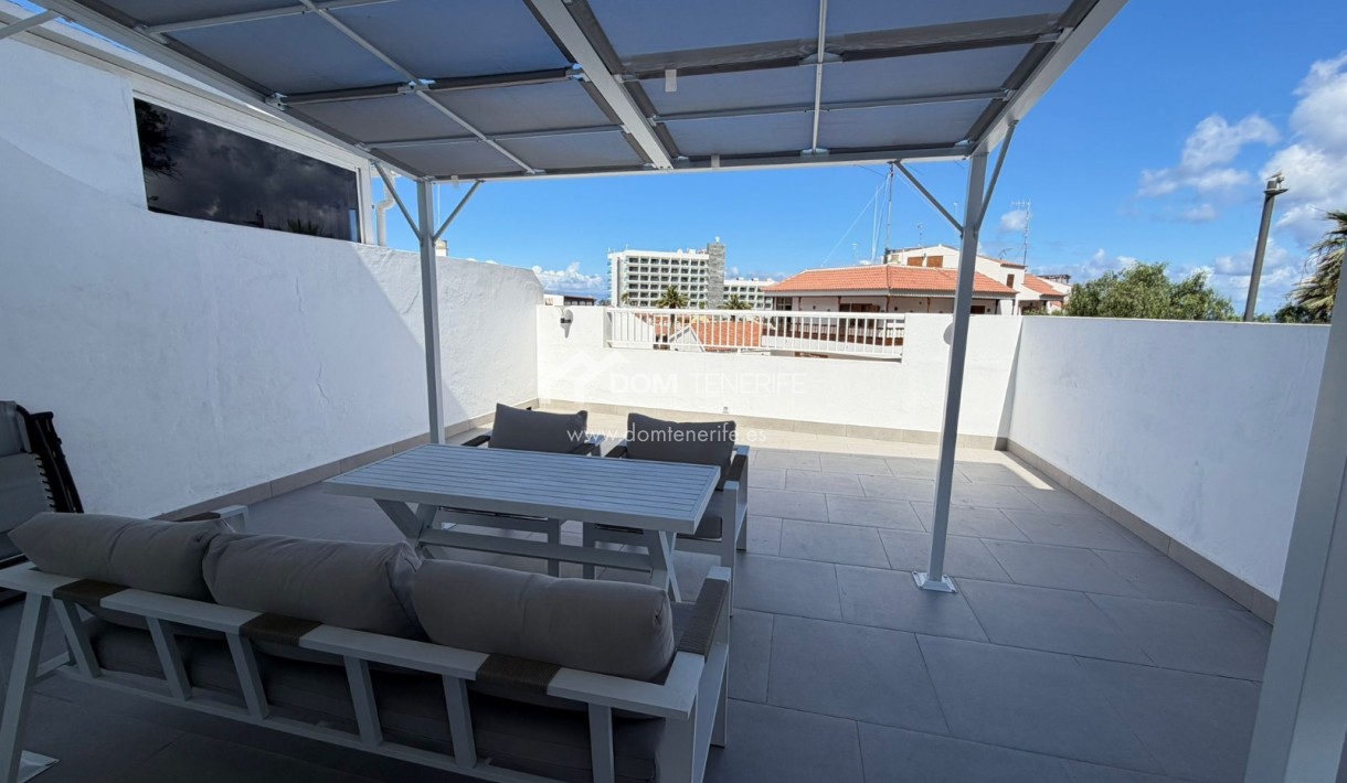 Sale - Apartment -
Santiago del Teide - Los Gigantes