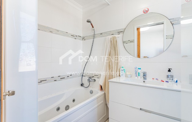Sale - Townhouse -
Adeje - El Madroñal