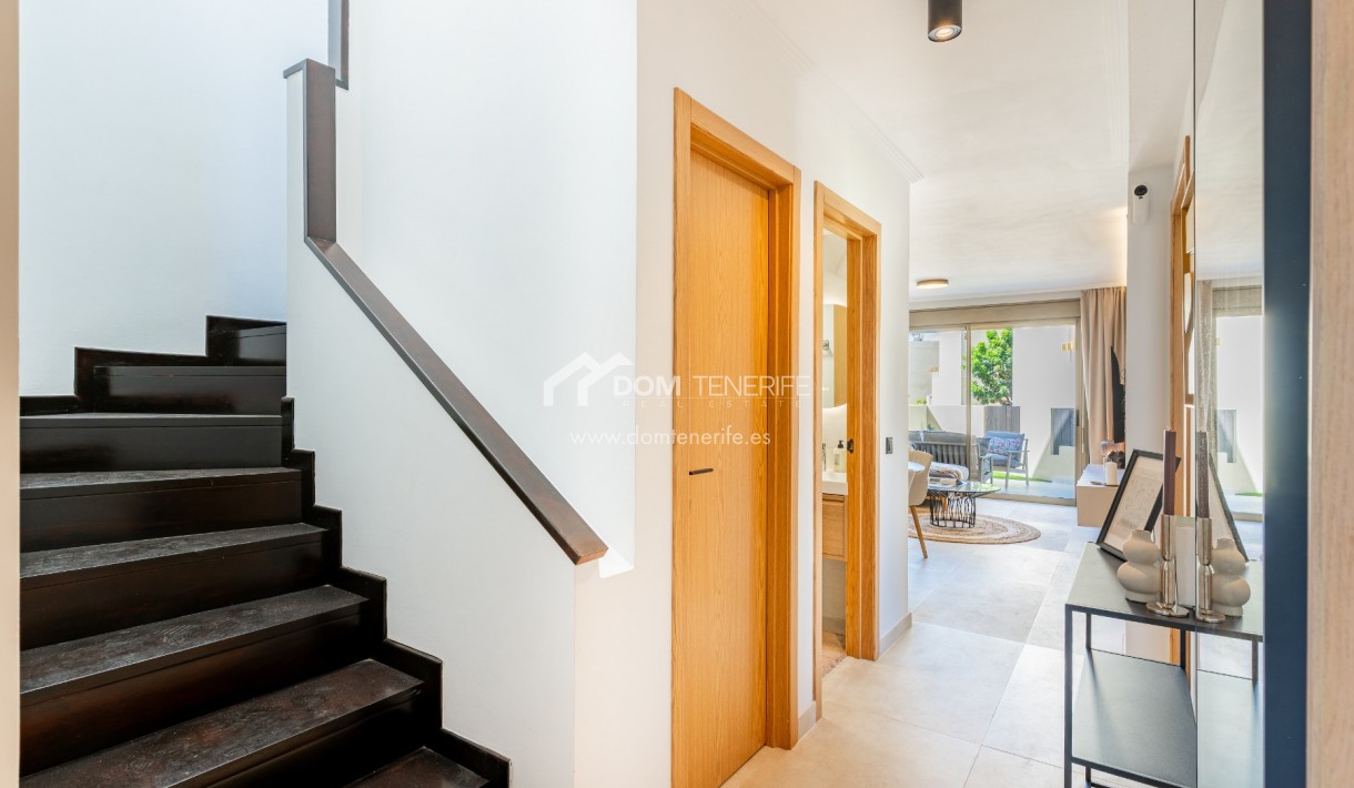 Venta - Chalet adosado -
Granadilla de Abona  - La Tejita