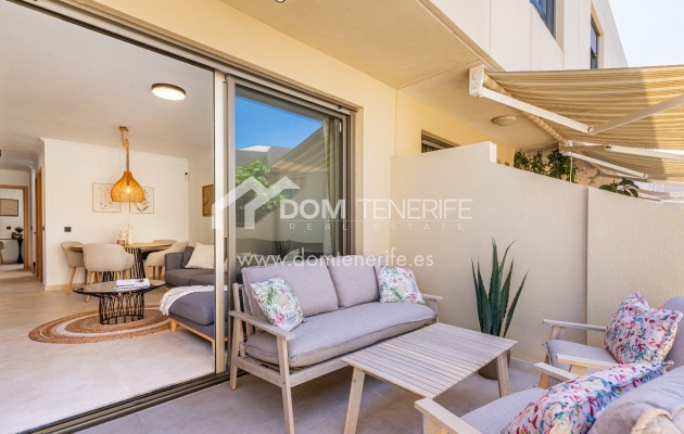 Venta - Chalet adosado -
Granadilla de Abona  - La Tejita
