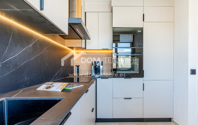 Venta - Chalet adosado -
Granadilla de Abona  - La Tejita