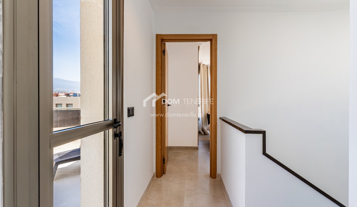 Venta - Chalet adosado -
Granadilla de Abona  - La Tejita