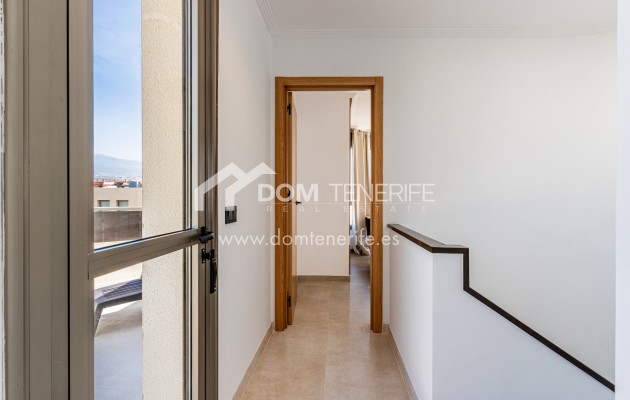 Venta - Chalet adosado -
Granadilla de Abona  - La Tejita