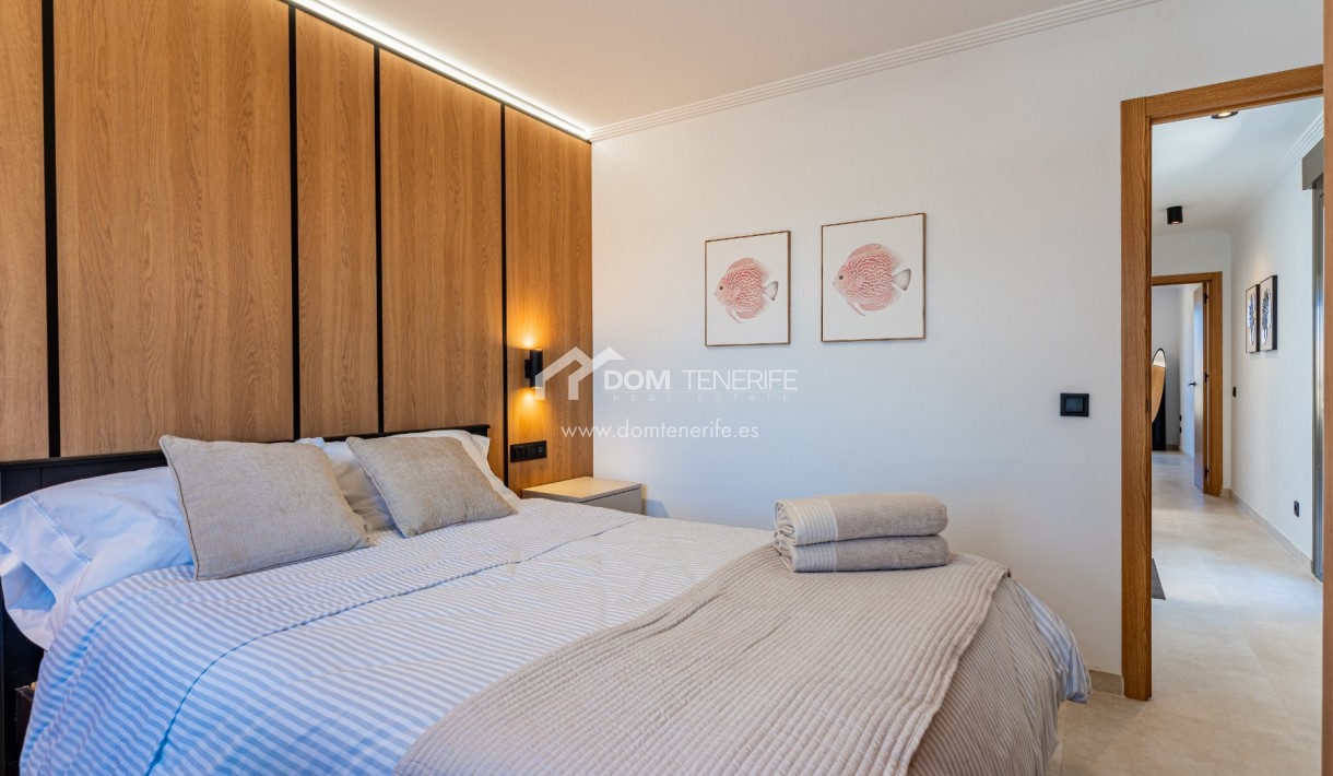 Venta - Chalet adosado -
Granadilla de Abona  - La Tejita
