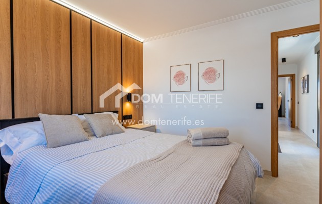 Venta - Chalet adosado -
Granadilla de Abona  - La Tejita