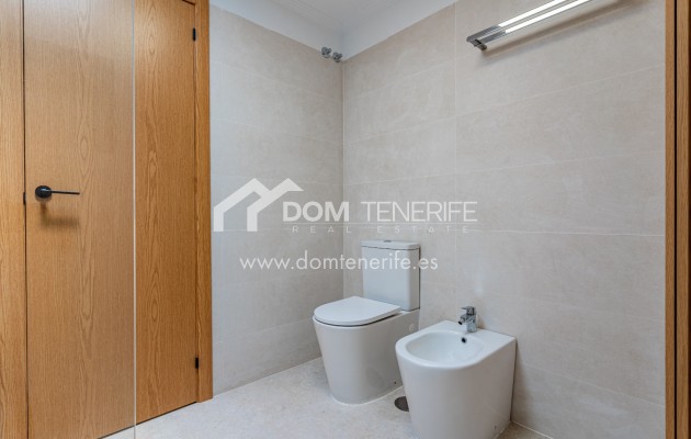 Venta - Chalet adosado -
Granadilla de Abona  - La Tejita