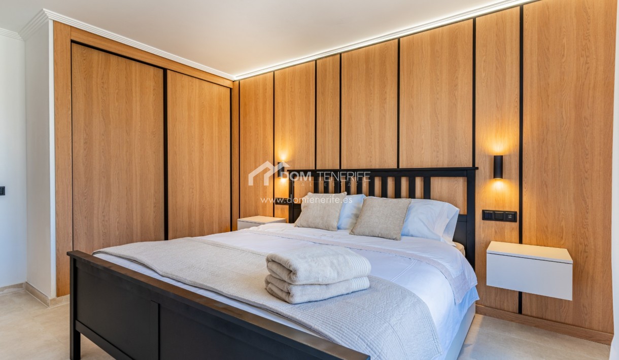 Venta - Chalet adosado -
Granadilla de Abona  - La Tejita