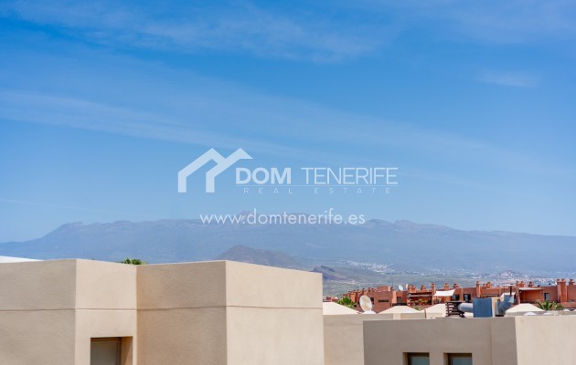 Venta - Chalet adosado -
Granadilla de Abona  - La Tejita