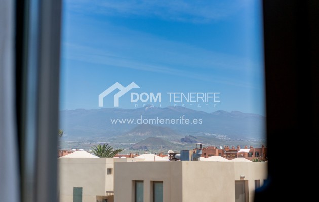 Venta - Chalet adosado -
Granadilla de Abona  - La Tejita